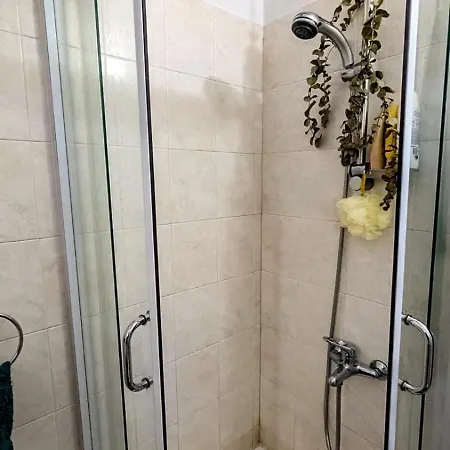 Modern & Cozy 2-br Банско